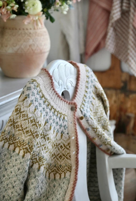 A year with cardigans_ Kristin Wiola Odegård