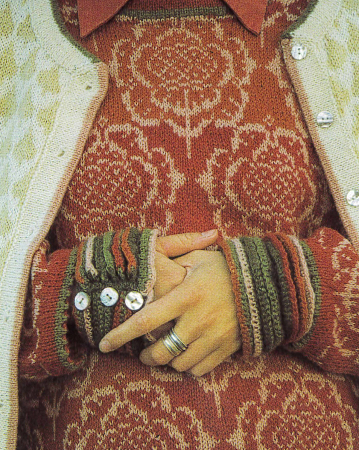 Poems in Masks – Solveig Hisdal, mod. 140