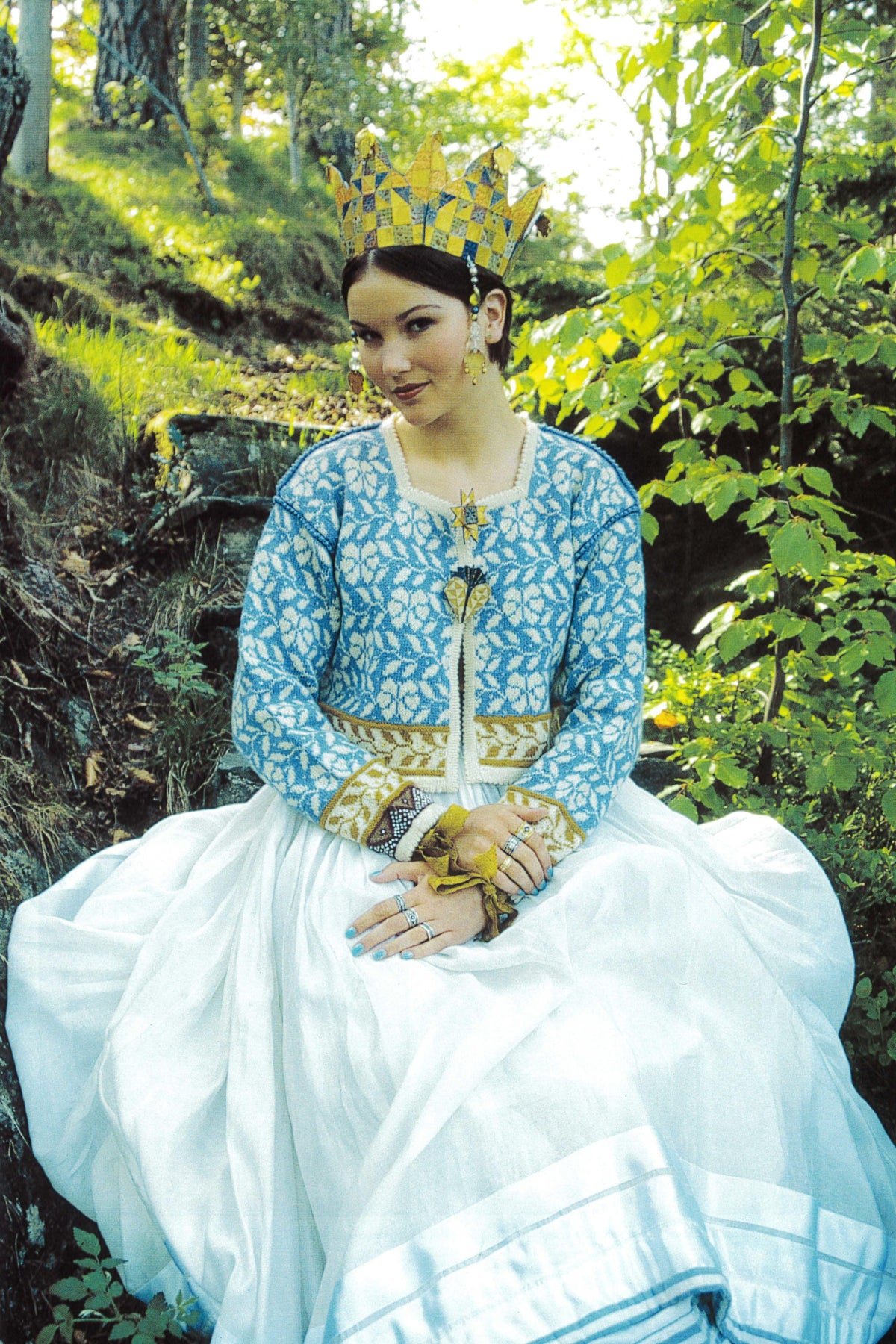 Poems in Masks – Solveig Hisdal, mod. 168 incl. beads