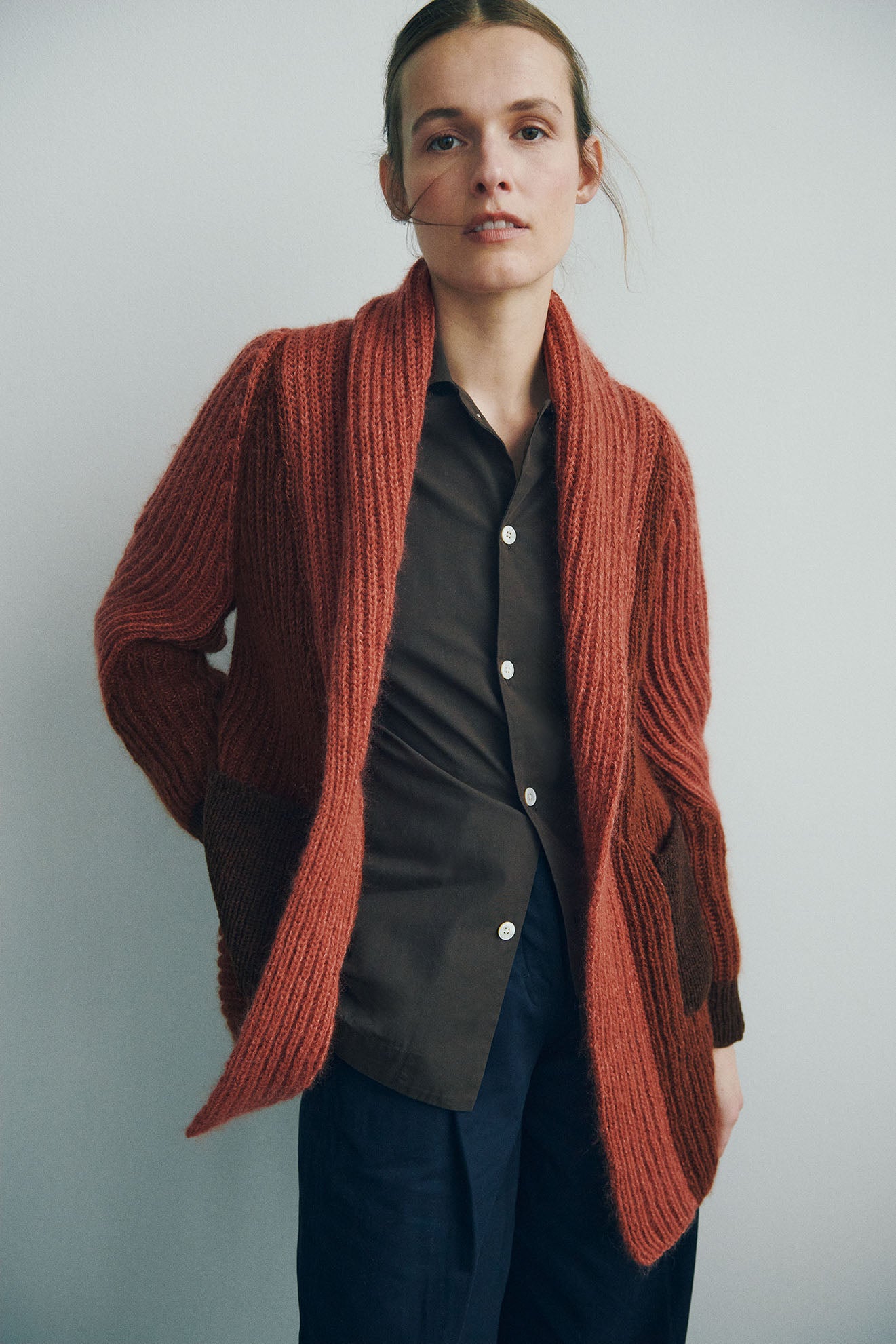 Isager - Lone Cardigan