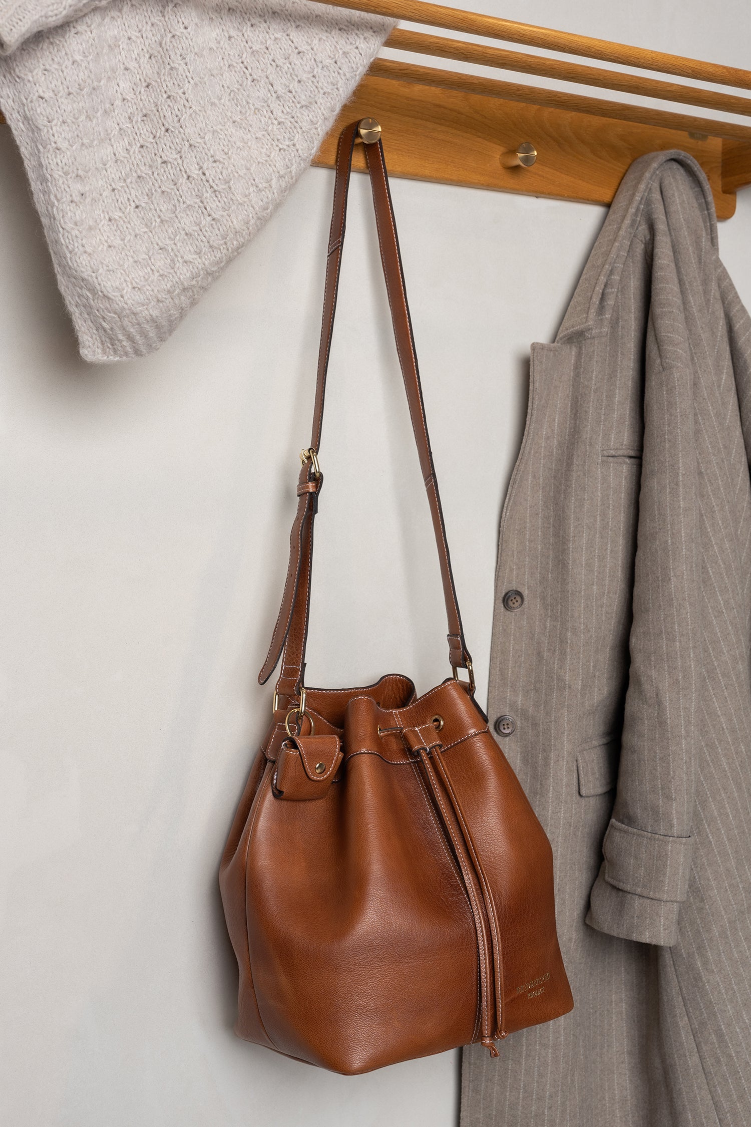 Redesigned Project 20 - walnut/gold