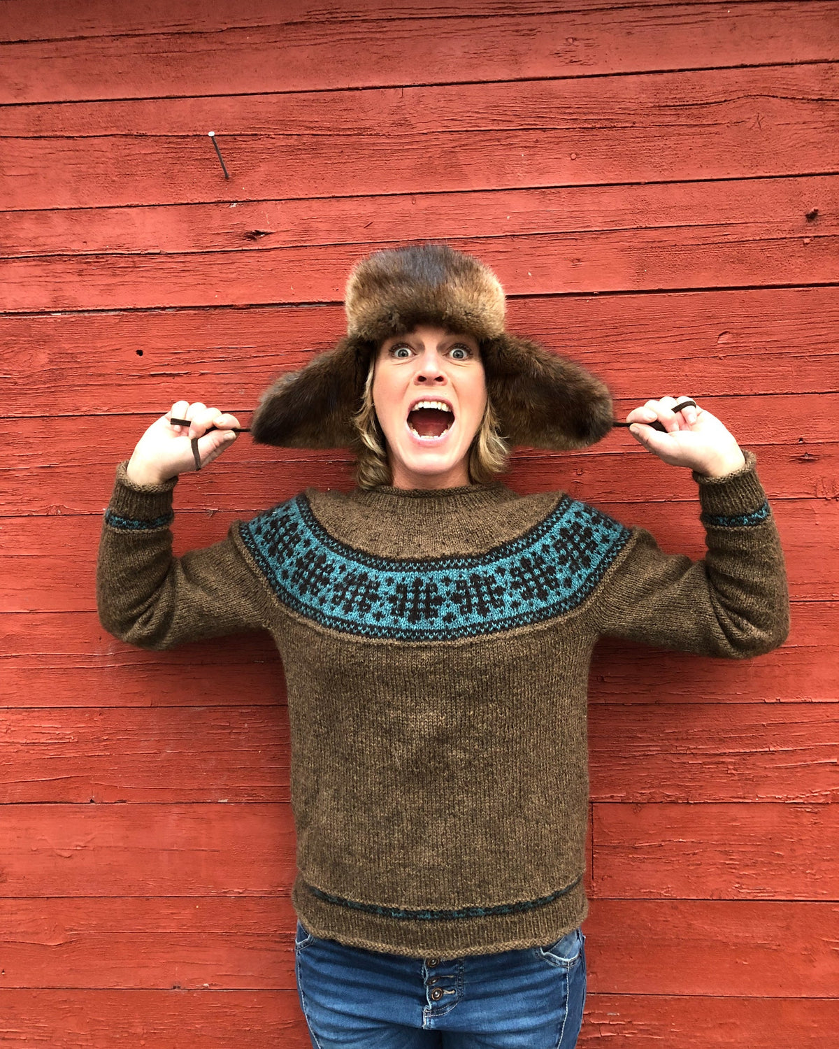 Pilgrim Sweater - Linka Neumann