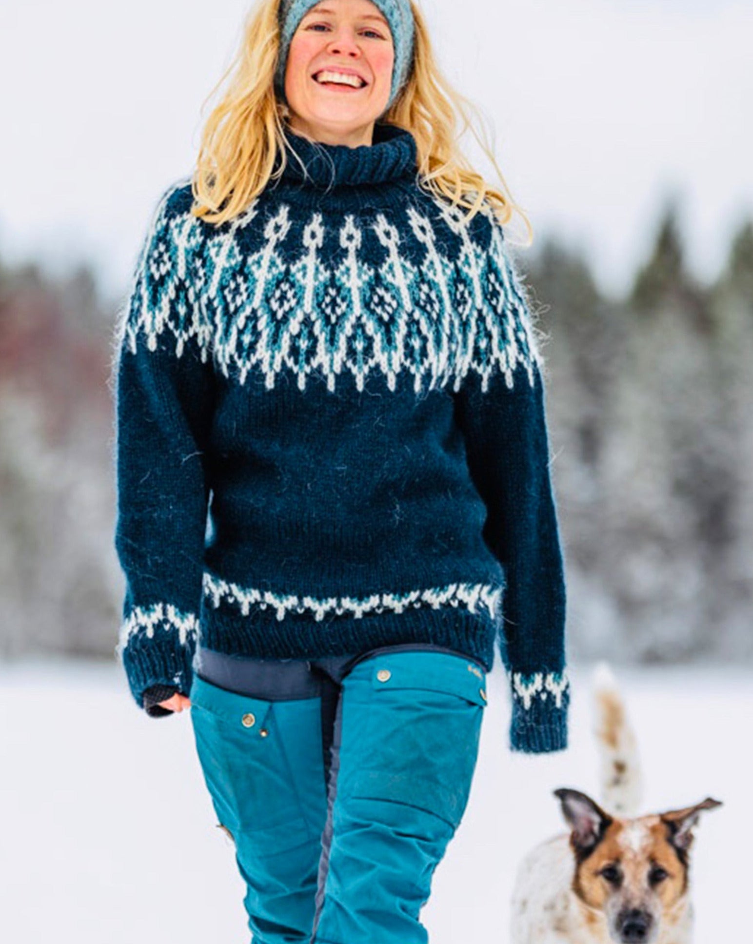 Tussled Polar, Navy blue - Wilderness sweater 1- Linka Neumann