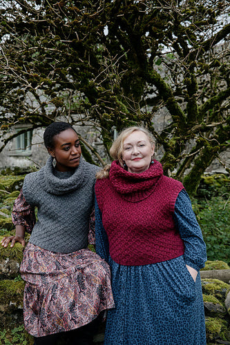 Echoes: 24 Modern Knits Inspired by Iconic Women  - SUSAN CRAWFORD