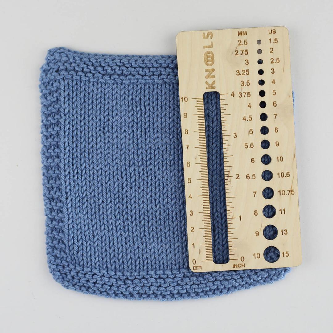 Cocoknits - Stitch Gauge with Row Counter - Wood