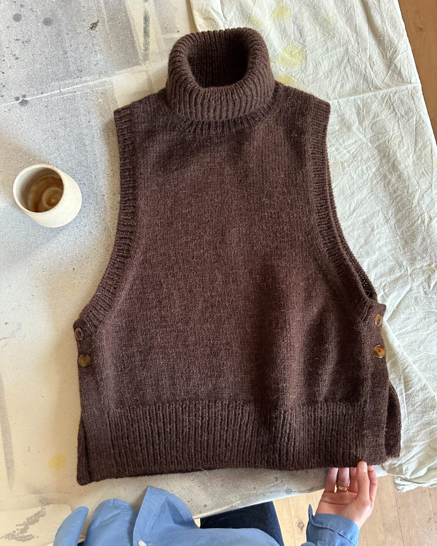 Lulu Slipover- Chunky Edition - PetiteKnit