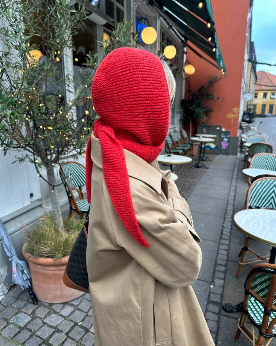 Sophie Hood - PetiteKnit