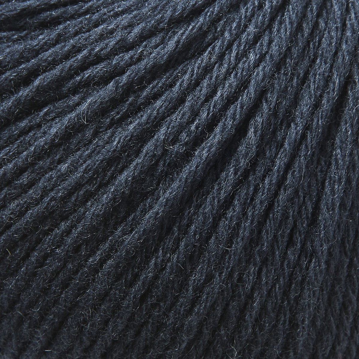 Knitting_for_olive_heavymerino_dybpetroliumsbla_12128_af7885bb-51ca-4635-ae1a-fc072d157f20