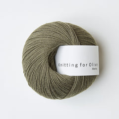 Dusty Olive / Støvet Oliven - Merino