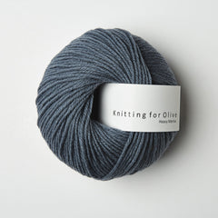 Dusty Petroleum Blue / Støvet Petroleumsblå - Heavy Merino
