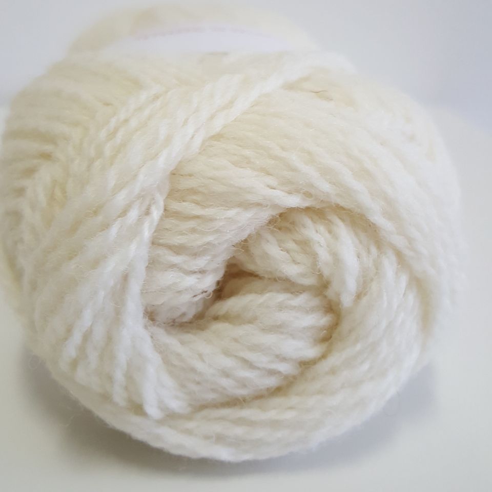 Shetland Supreme Jumper Weight shade 200