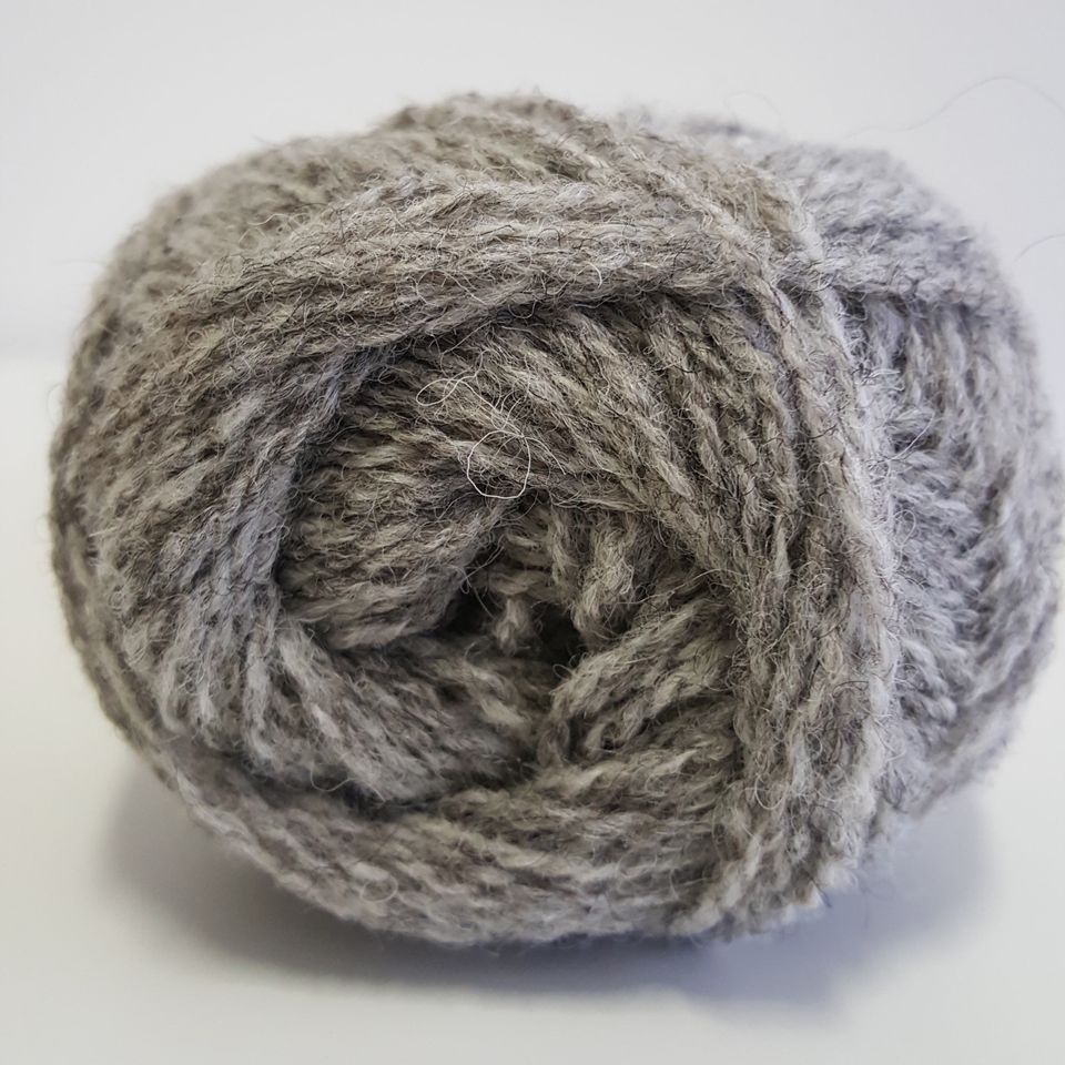 Shetland Supreme Jumper Weight shade 200
