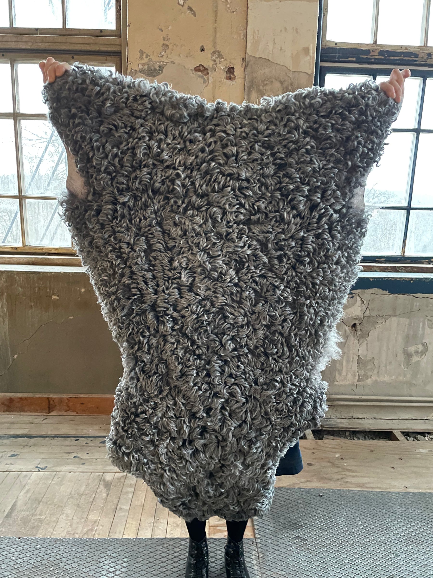 Sheepskin 7- gray
