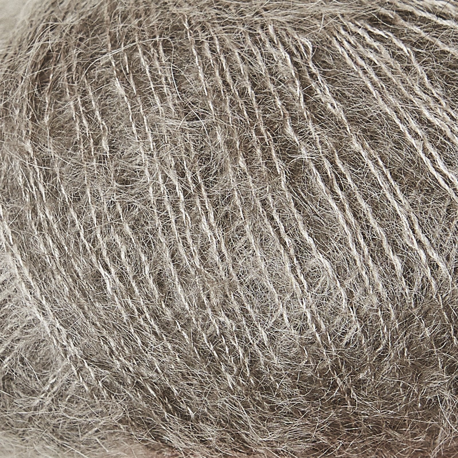 Dusty Moose / Støvet Elg - Soft Silk Mohair