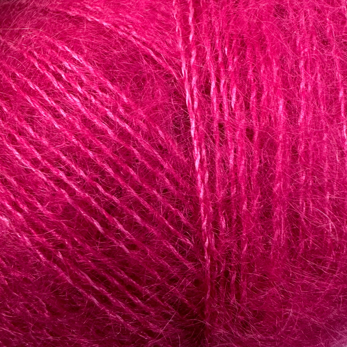 Pink Daisies / Bellispink - Soft Silk Mohair