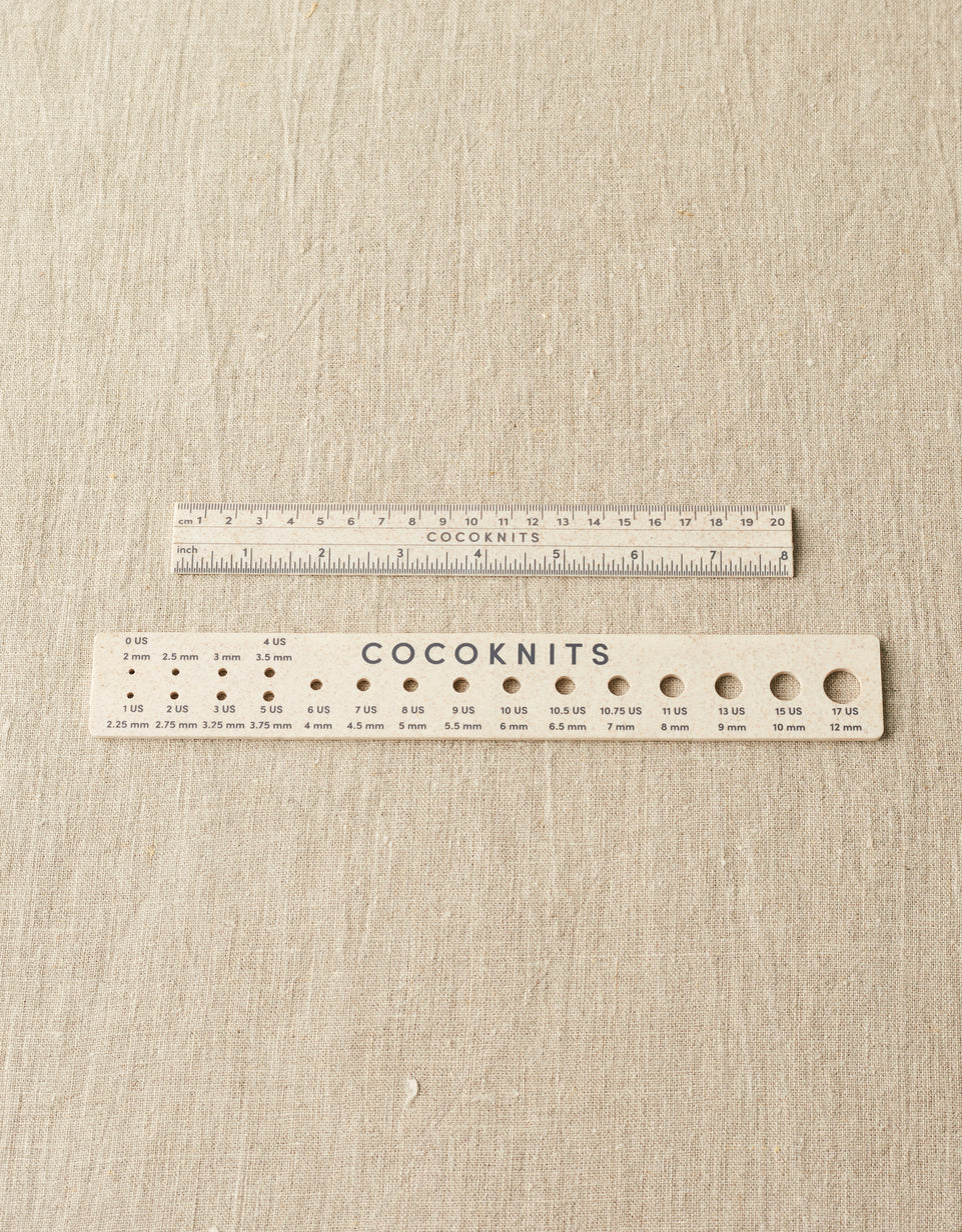 Gauge ruler with ruler - Cocoknits