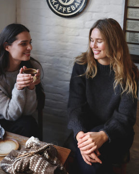 Simple and Simple sweater - adult - Danish