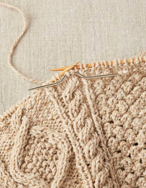 Bent Tip Tapestry Needle / Needles with bent tips - Cocoknits