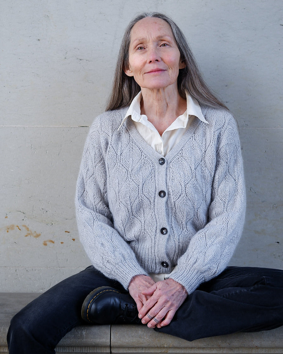 Olive Cardigan V-neck- Knitting for Olive