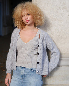 Olive Cardigan V-neck- Knitting for Olive