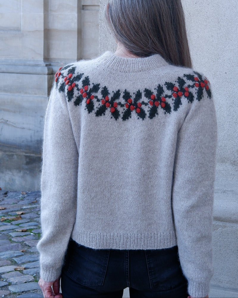 Holly Sweater- Jultröja - Knitting for Olive