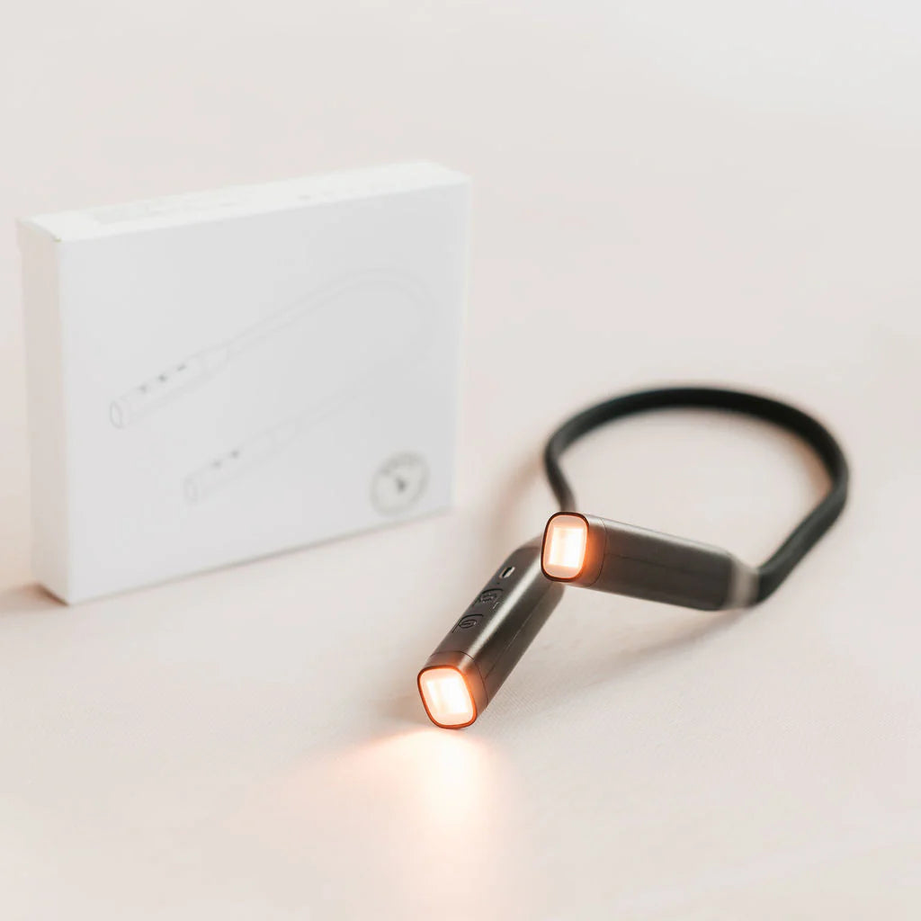 Sticklampa / Knitters neck light - KNITS by Cindy Ekman