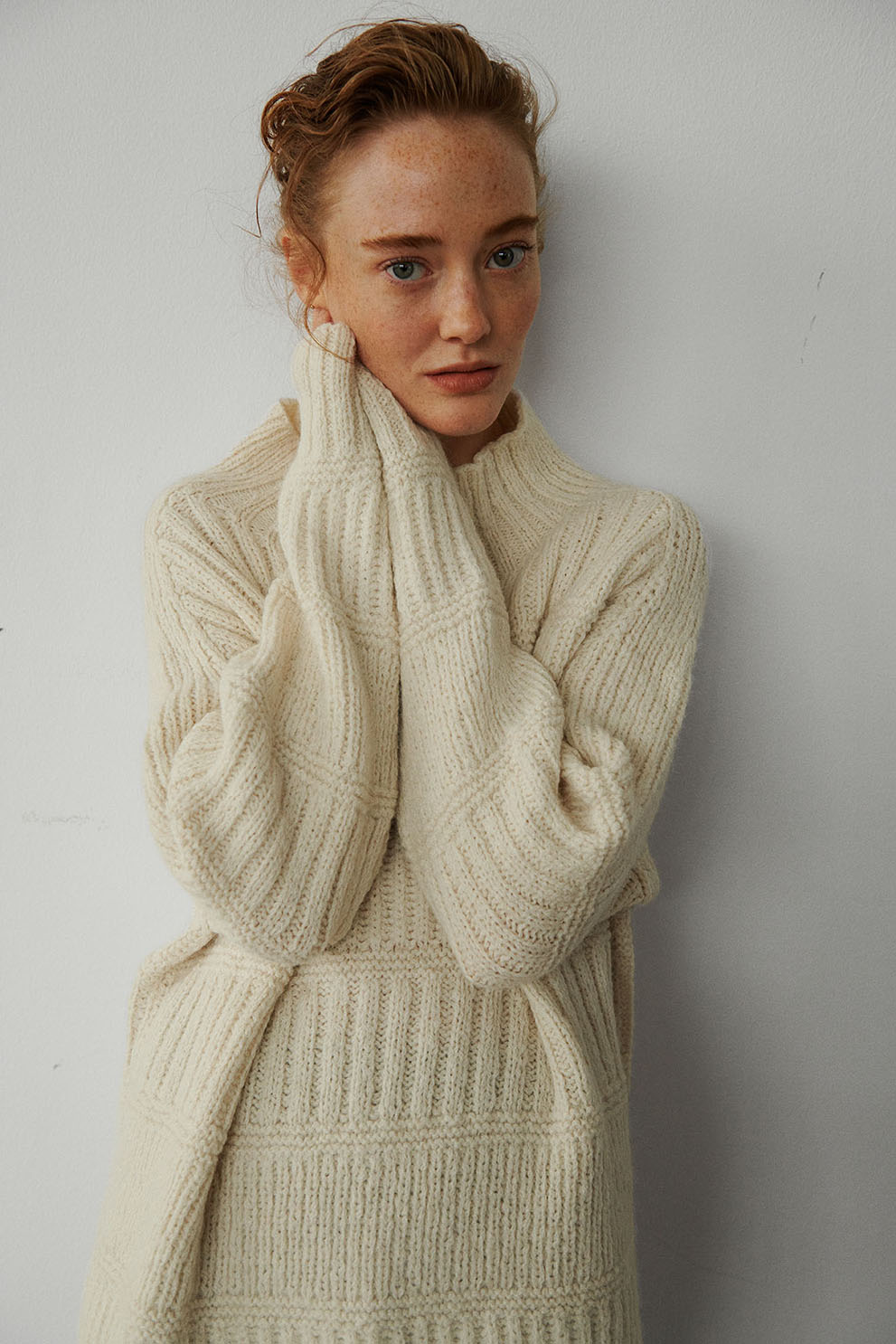 Isager - Stockinette, Rib and Cable Knit