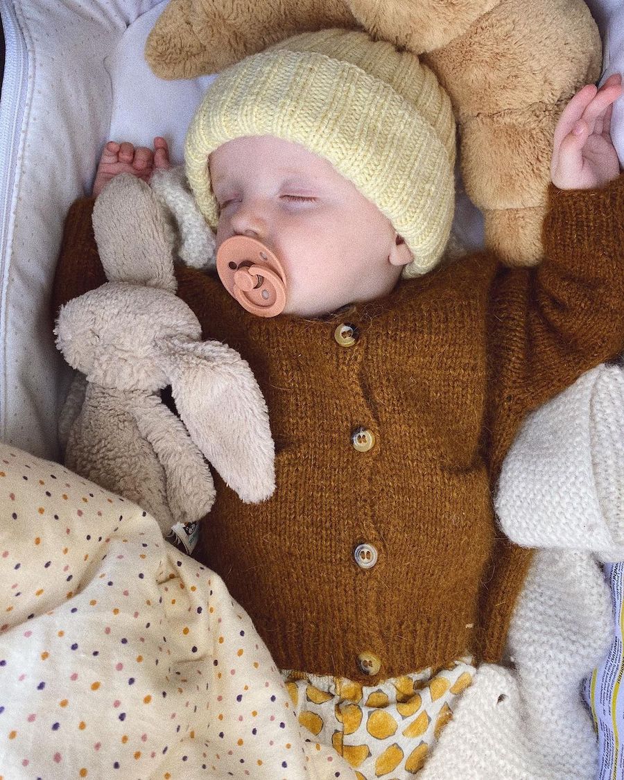 Ellens Cardigan - PetiteKKnit