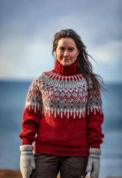 Foyka - Wilderness sweaters 1- Linka Neumann