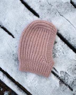 November balaclava Mini - Petiteknit