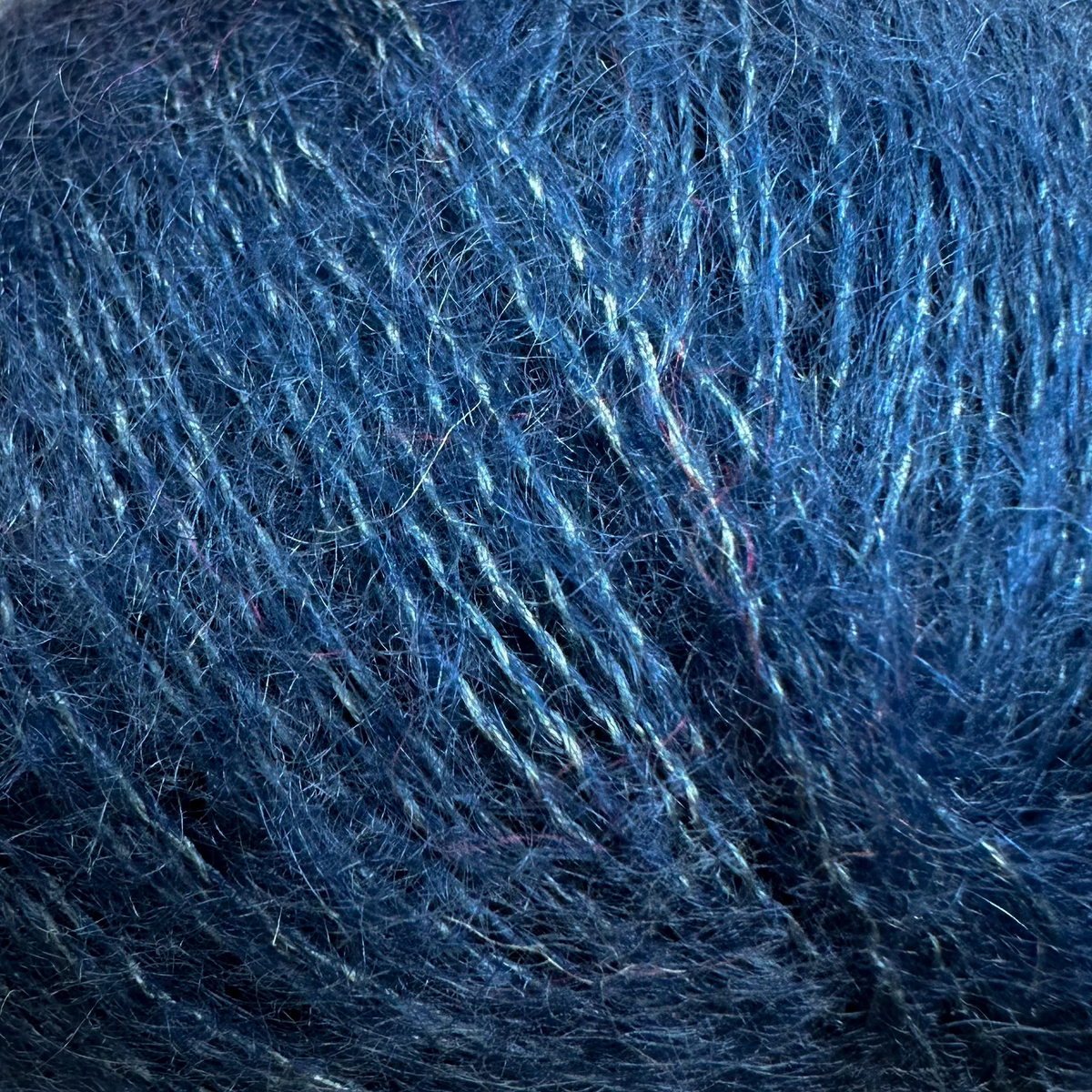 Blåmejse / Blue Tit- Soft Silk Mohair